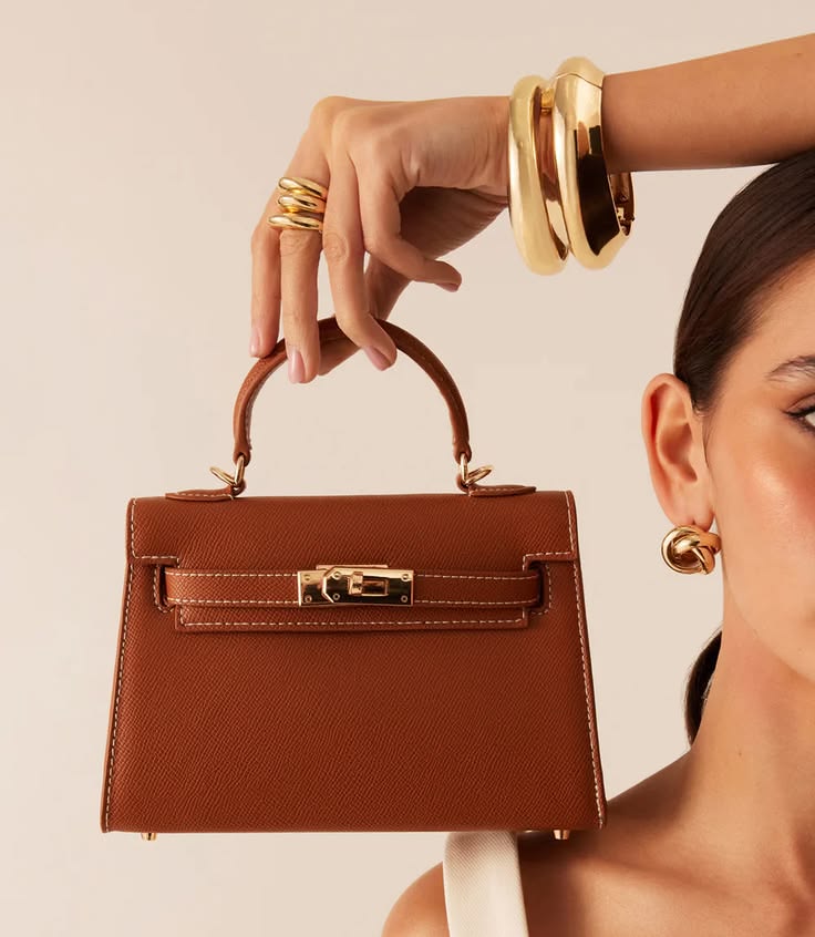 Home 3be4f9792445891766ca15a691074d69